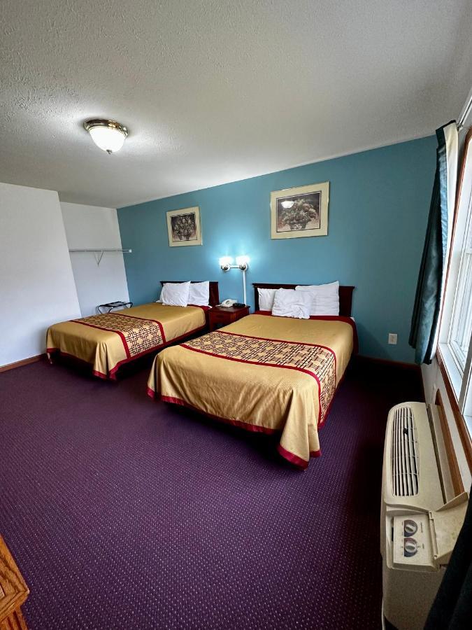 Attica Inn Εξωτερικό φωτογραφία