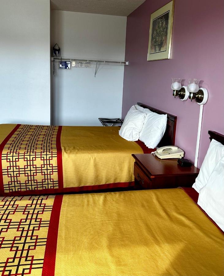 Attica Inn Εξωτερικό φωτογραφία