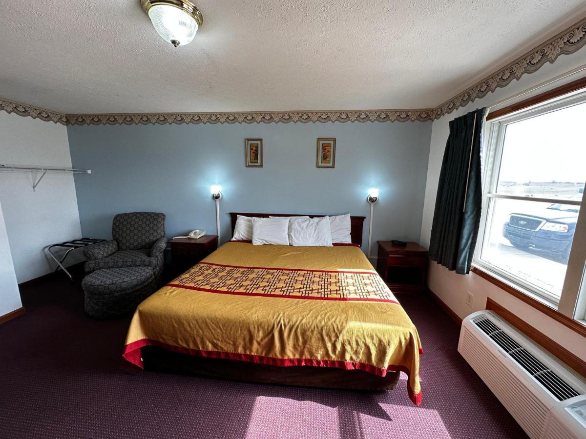 Attica Inn Εξωτερικό φωτογραφία